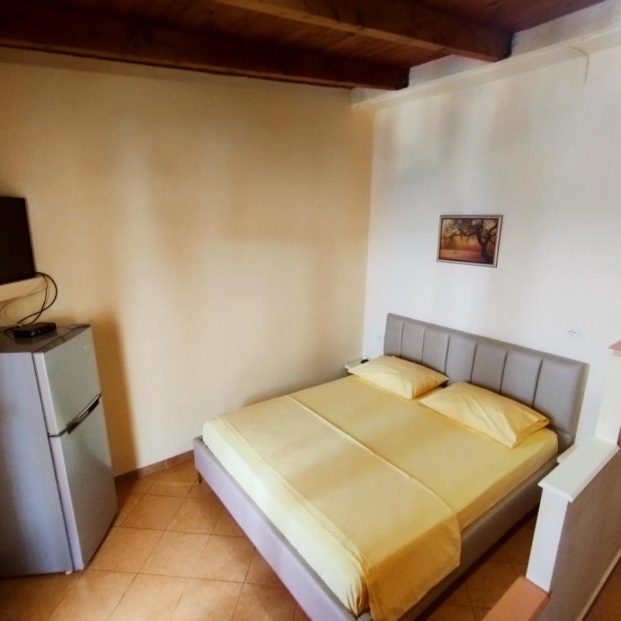 Mejdi Apartments Sarandë 외부 사진