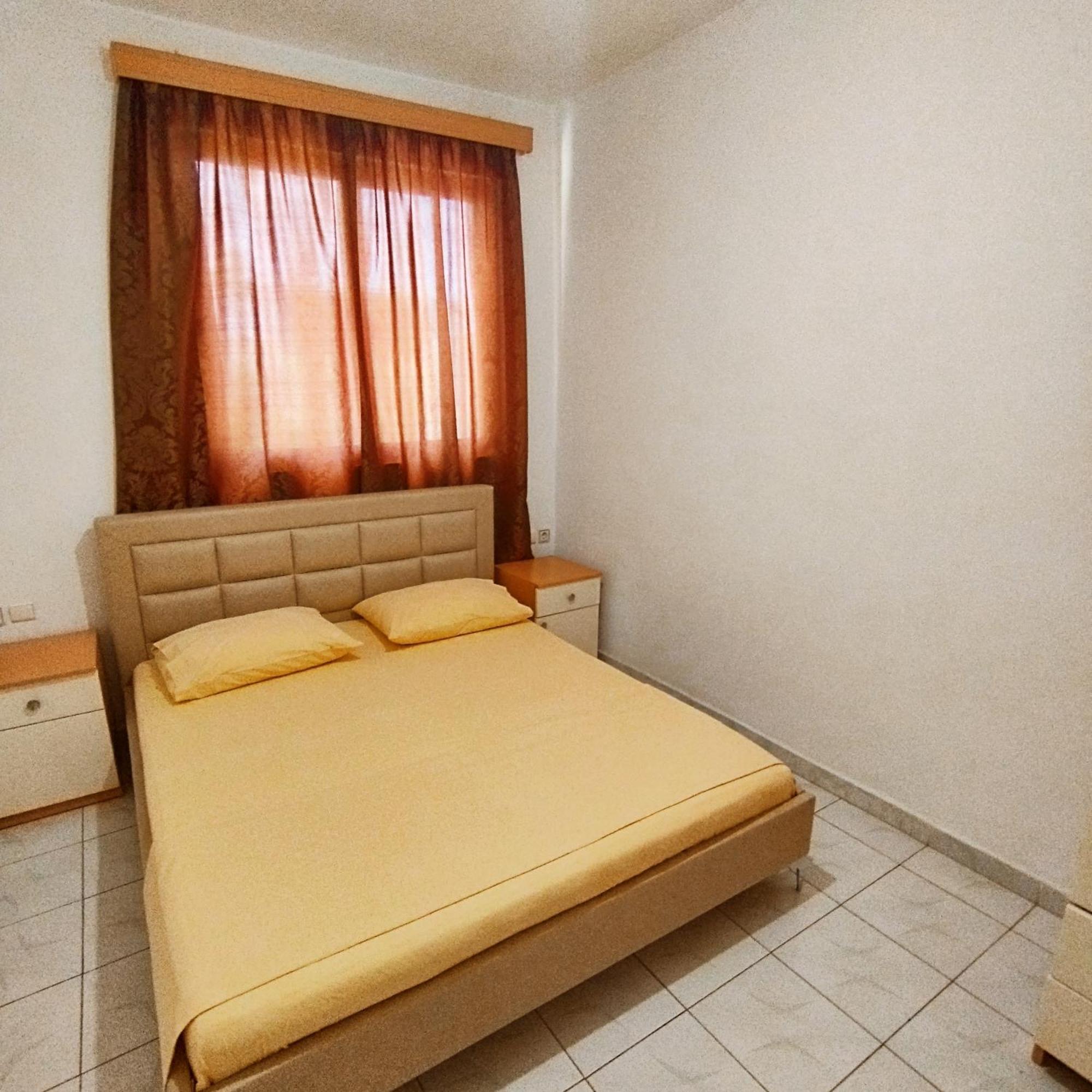 Mejdi Apartments Sarandë 객실 사진